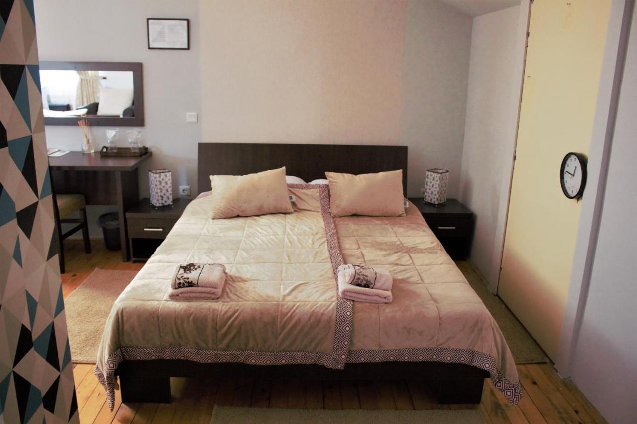 Garni Hotel City Kruševac Kültér fotó