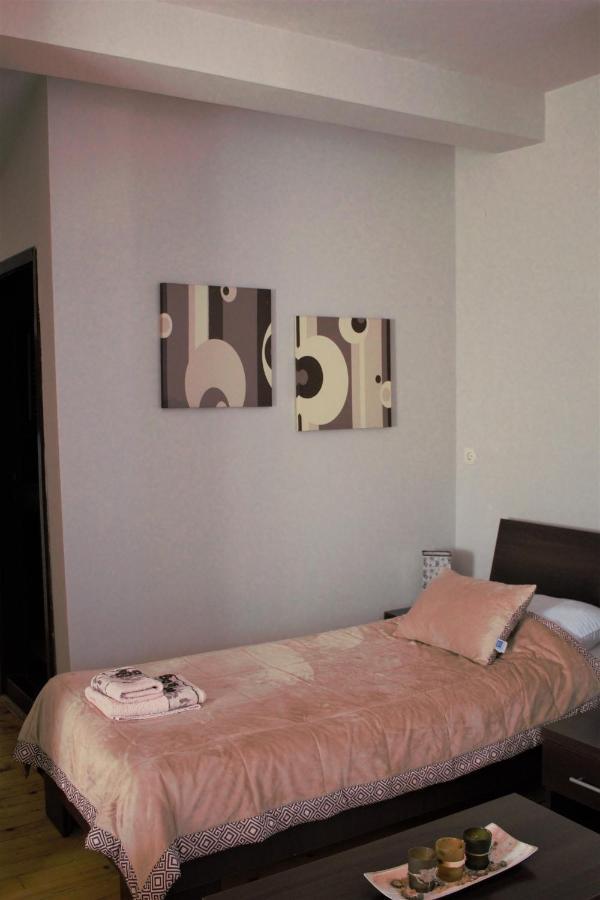 Garni Hotel City Kruševac Kültér fotó
