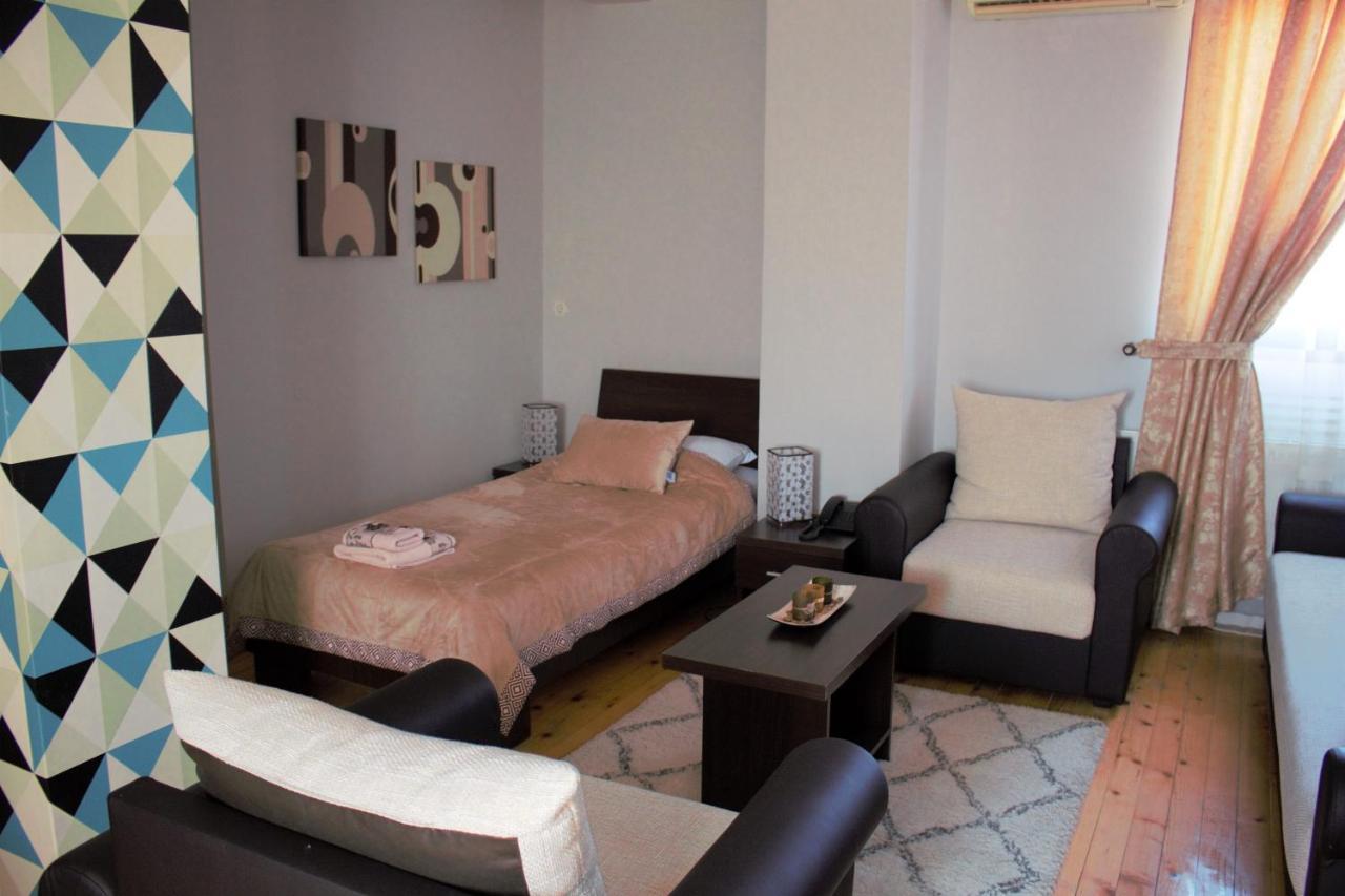 Garni Hotel City Kruševac Kültér fotó