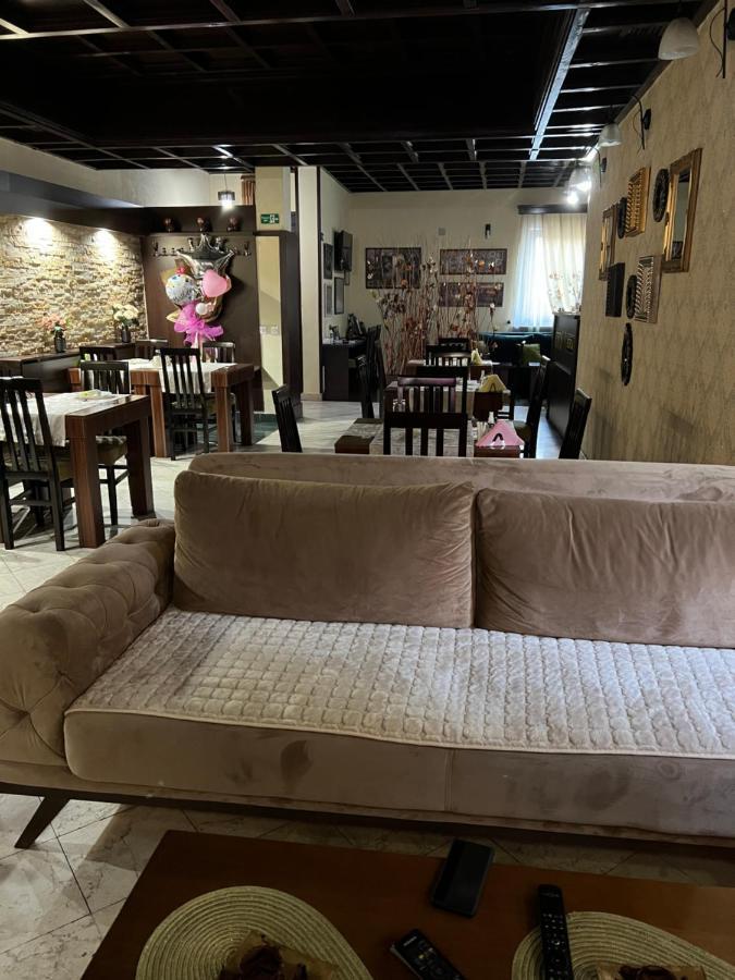Garni Hotel City Kruševac Kültér fotó