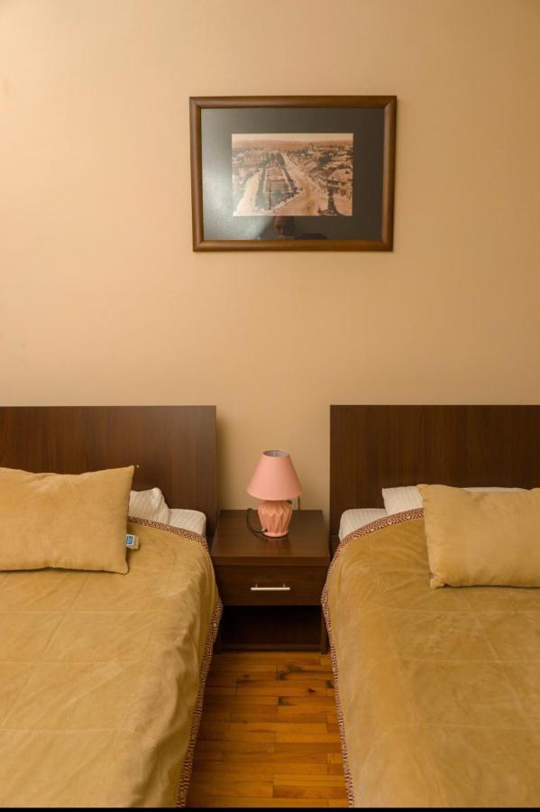 Garni Hotel City Kruševac Kültér fotó