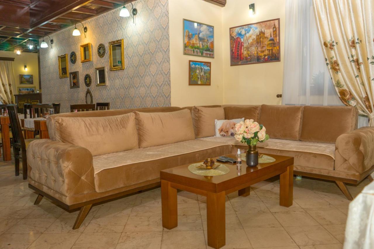 Garni Hotel City Kruševac Kültér fotó