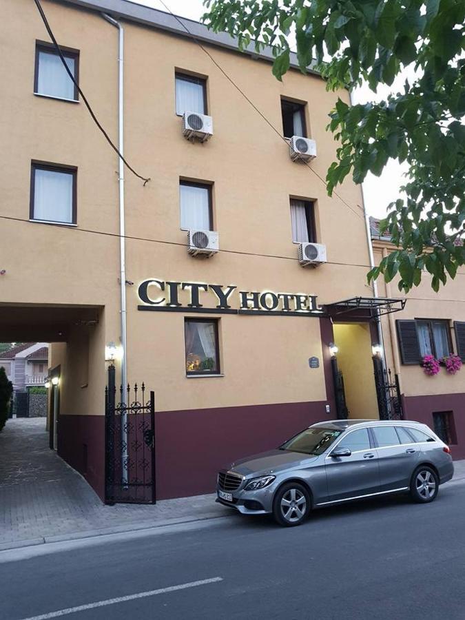 Garni Hotel City Kruševac Kültér fotó