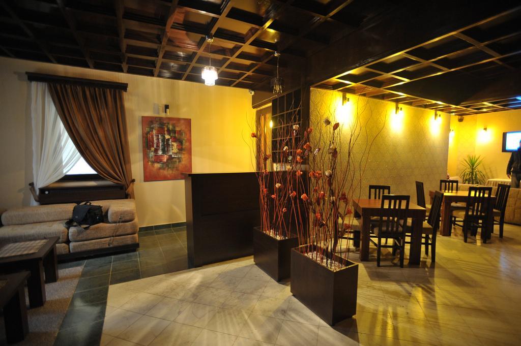 Garni Hotel City Kruševac Kültér fotó