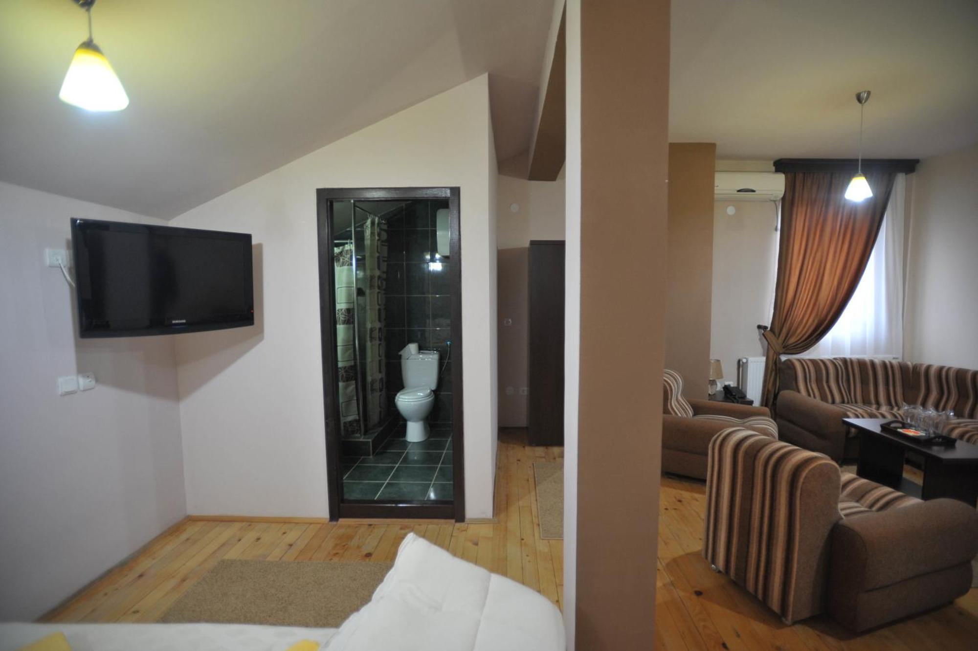 Garni Hotel City Kruševac Szoba fotó