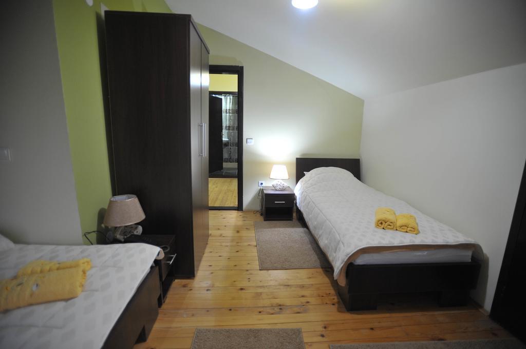 Garni Hotel City Kruševac Kültér fotó