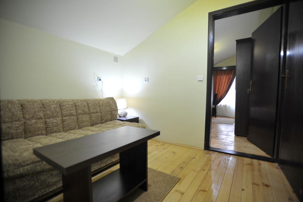 Garni Hotel City Kruševac Kültér fotó
