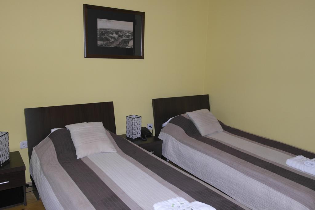 Garni Hotel City Kruševac Kültér fotó