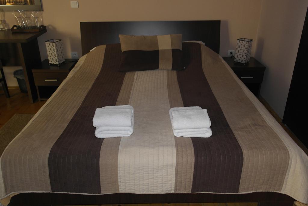 Garni Hotel City Kruševac Kültér fotó